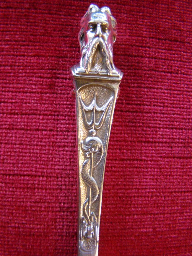 A FABULOUS maritime themed serving fork and fish slice with Poseidon's head made in 1861 — image 4